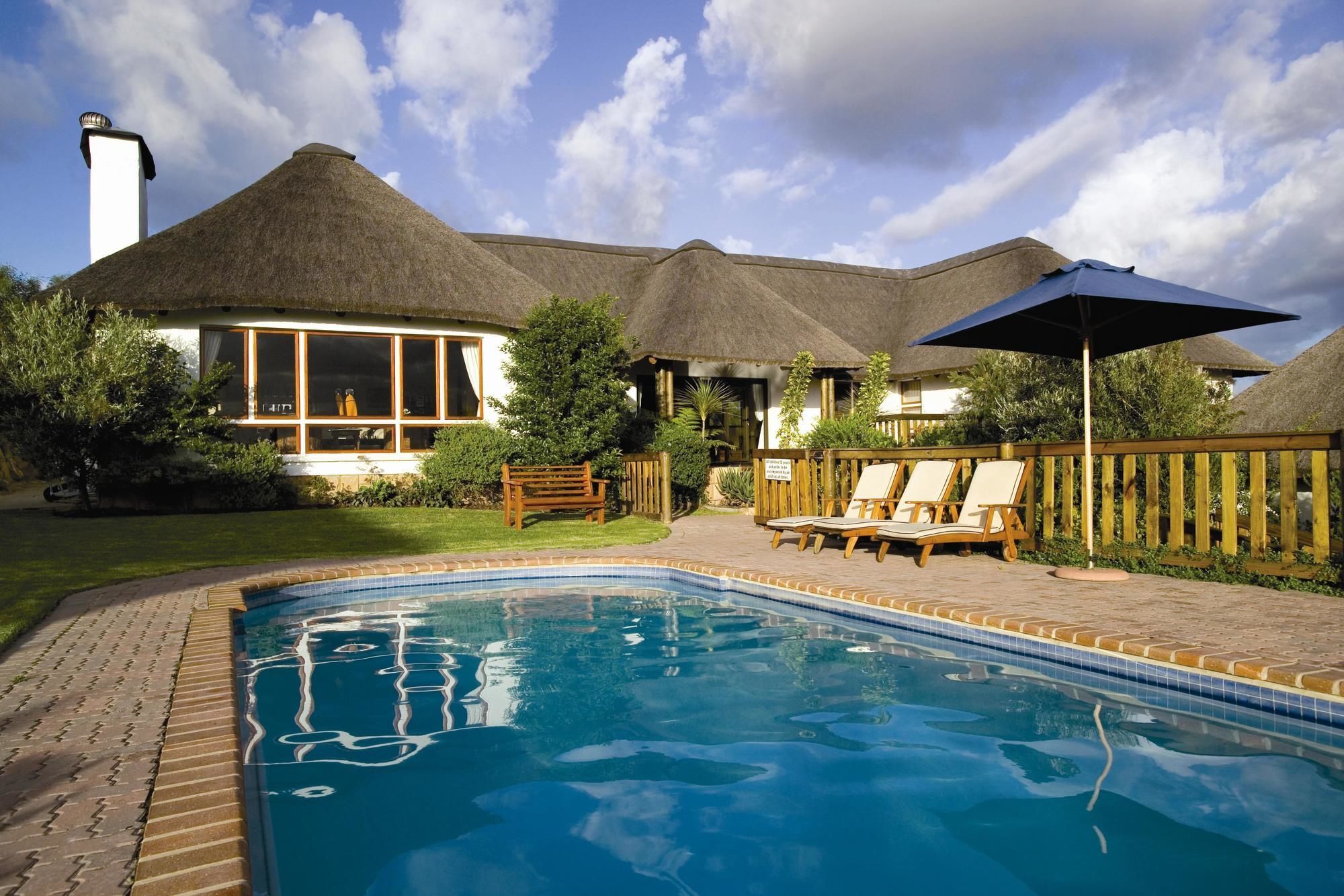 Whalesong Hotel & Spa Plettenberg Bay Extérieur photo