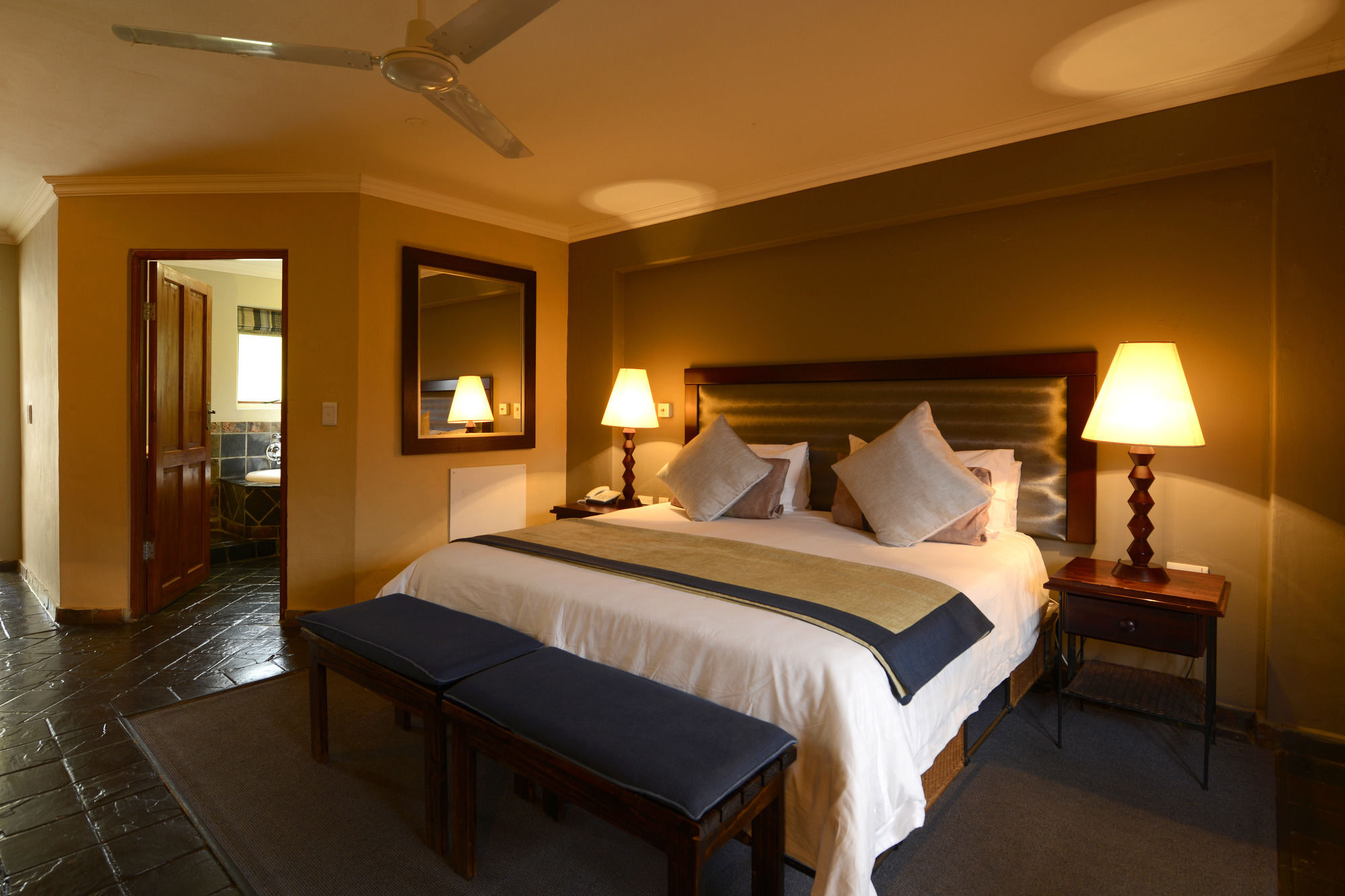 Whalesong Hotel & Spa Plettenberg Bay Extérieur photo